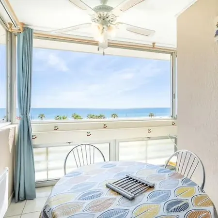 Apartment Face A La Canet-en-Roussillon